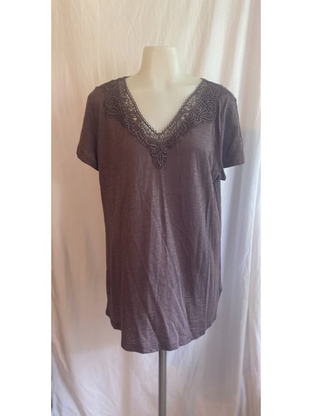 Maurices 24/7 Brown Lace Trim V-Neck Short Sleeve Top